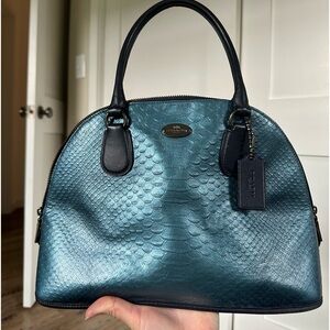 Coach purse never used